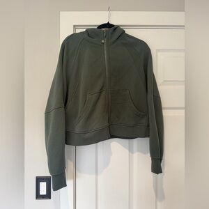 Auth. ✅ Lululemon Oversized Full Zip Scuba in “Dark Rainforest” Size M/L💚